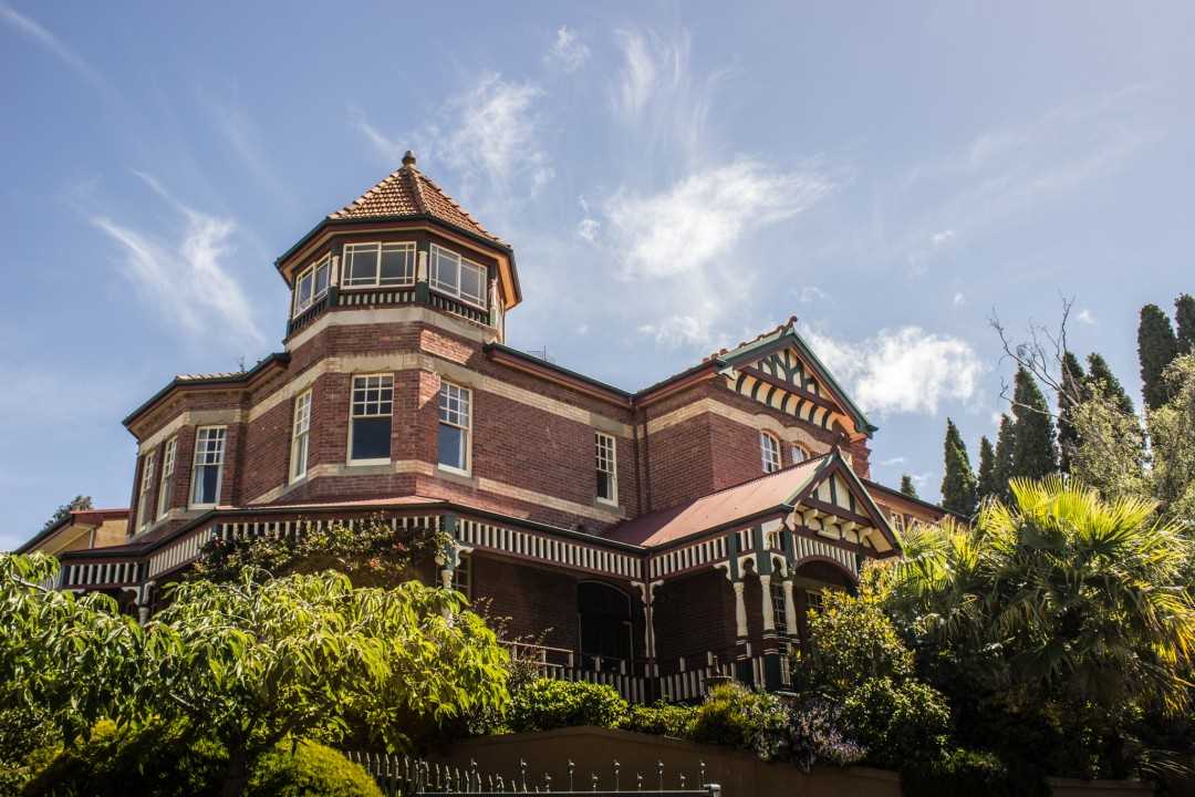 Werndee Self Contained Accommodation In Hobart Tasmania Australia